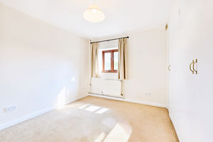 Bedroom- click for photo gallery